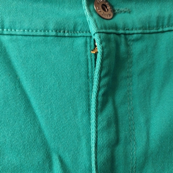 Jeans - Picture 3 of 4